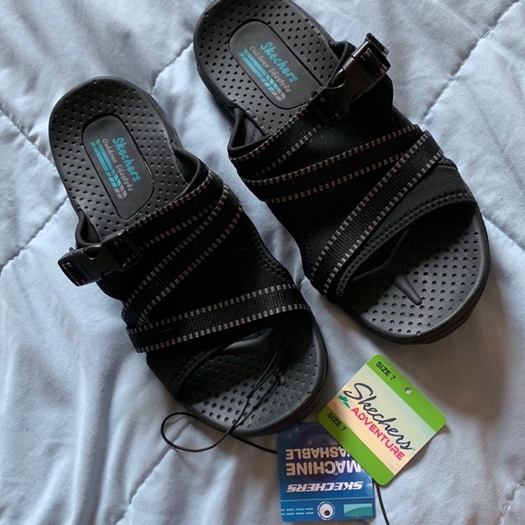 Skechers Shoes - Sketchers Adventure sandals